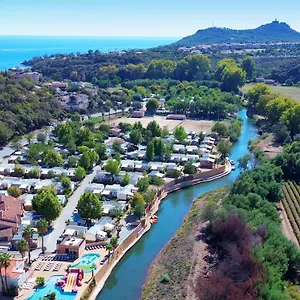 4* Camping Vallee Du Paradis
