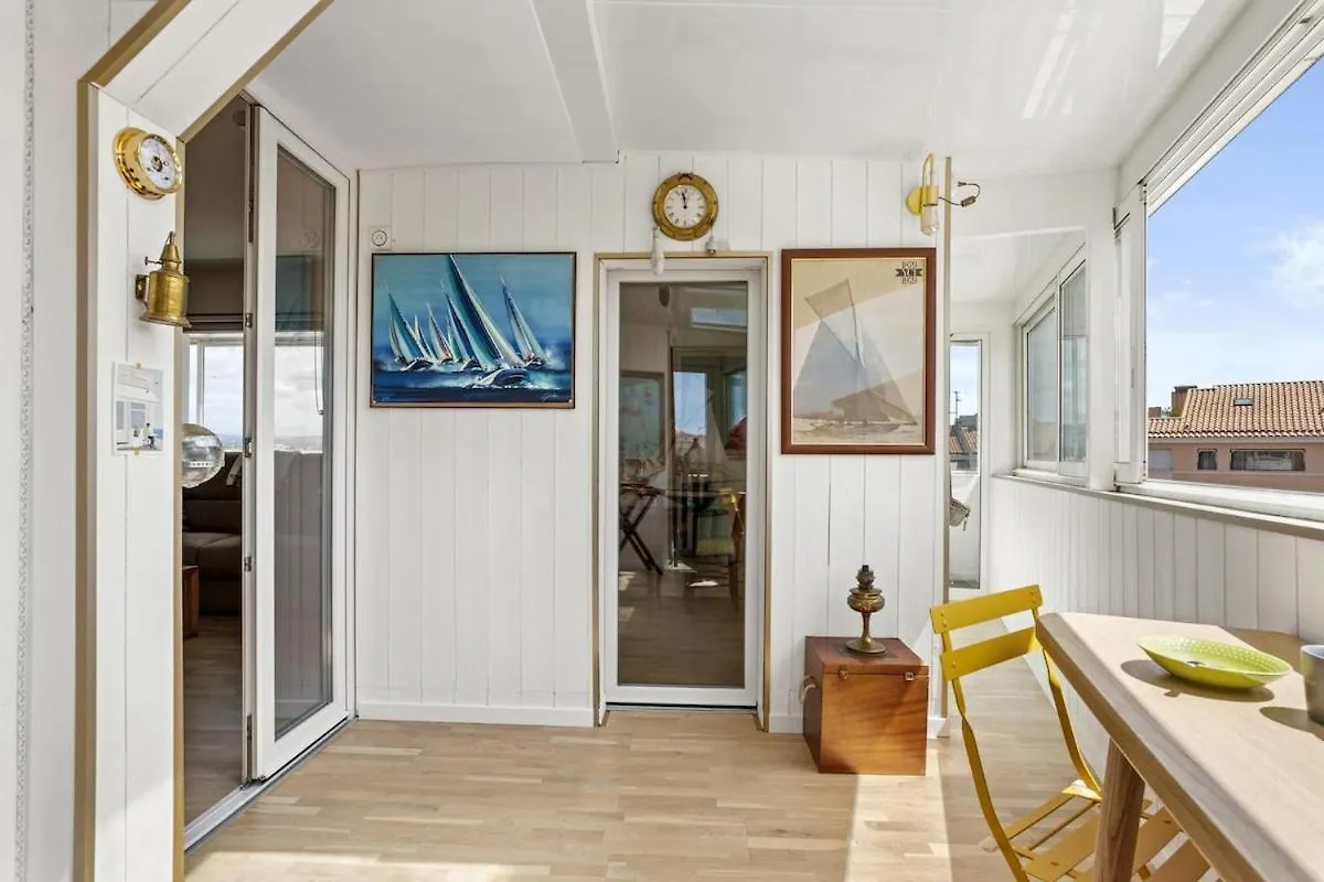 Apartment Centre-Ville-Proche Des Plages-Wifi-Clim Saint-Raphael